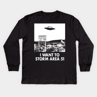 Storm Area 51 Retro Vintage Meme For Alien Sci-fi Fans Kids Long Sleeve T-Shirt